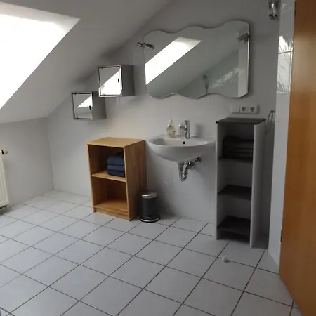 Kesseltaler Ferienwohnung شقة *